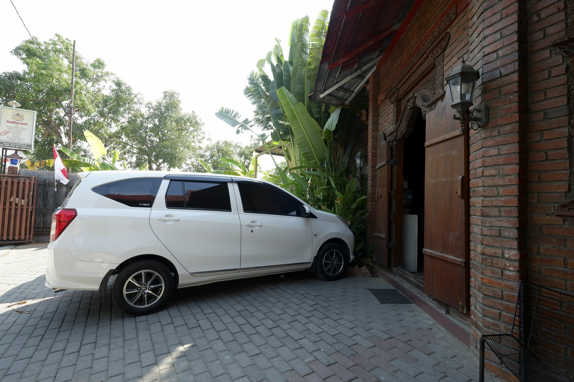 Reddoorz Near Gor Manunggal Jati Majapahit 2*